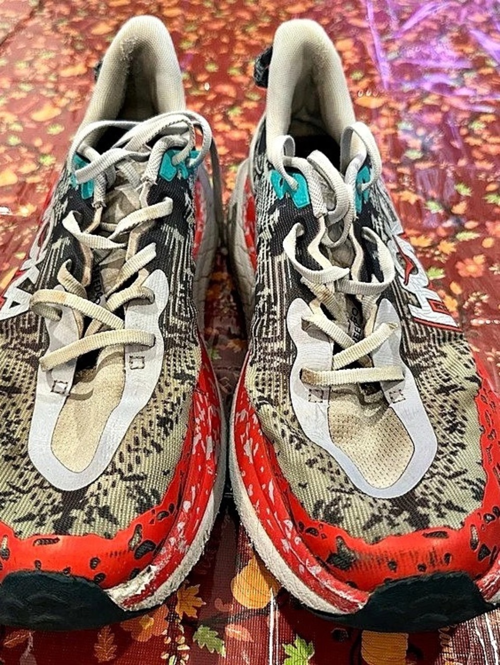 13 men’s 15Hoka Mafate Speed 4 Athletic Shoes Red & Gray